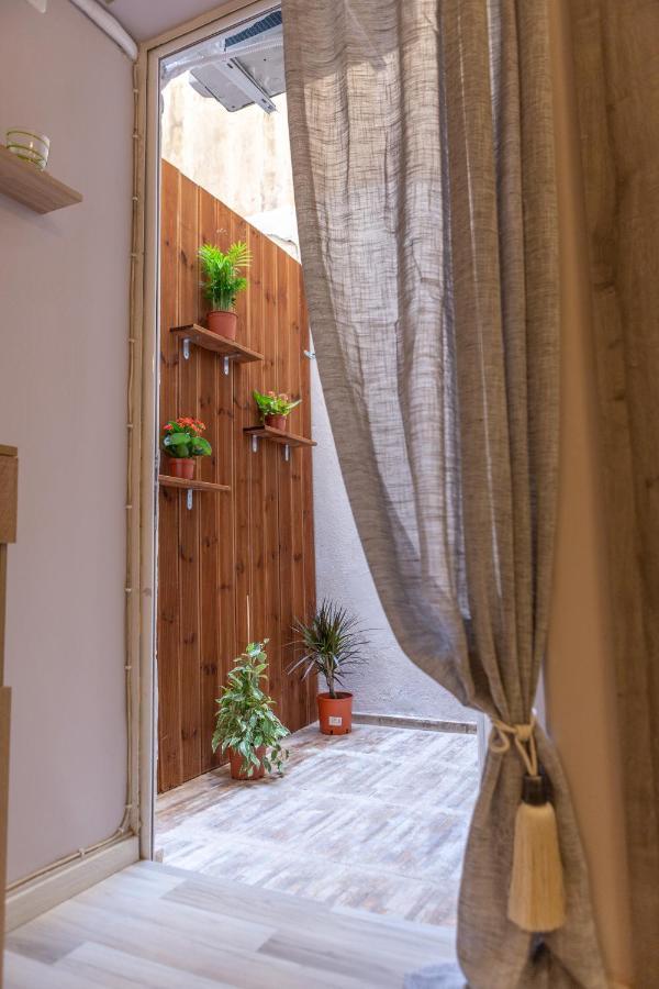Plato'S Square Apartments Atena Exterior foto